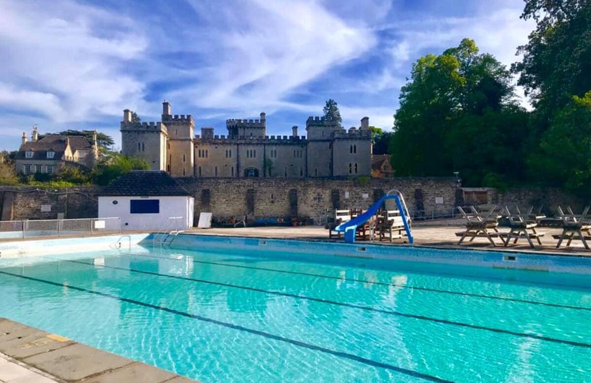 Breathtaking Cotswolds Chapel Stunning Valley View - Stroud