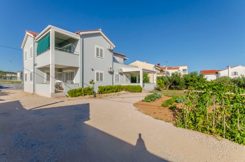 Apartments Quokka - Unit 377738-13