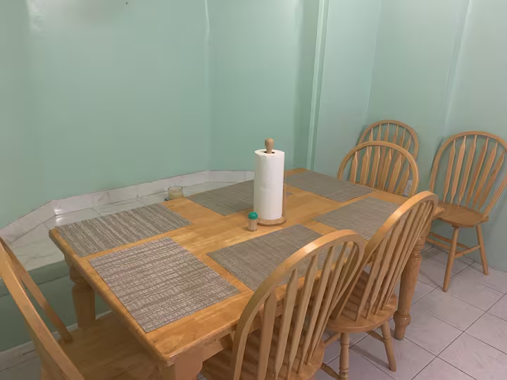 Ortona's Best Kept Secret 3/2 Spacious Home