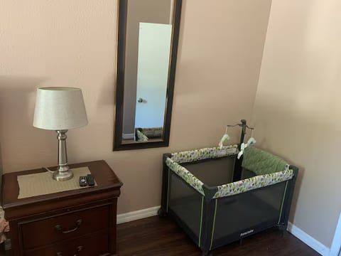 Ortona's Best Kept Secret 3/2 Spacious Home