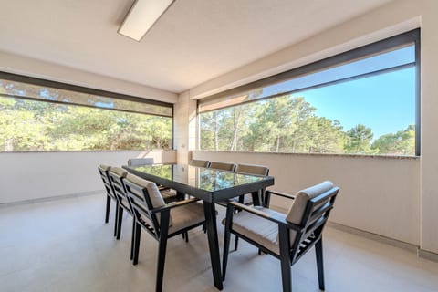 Apartments Royal - Unit 371039-13