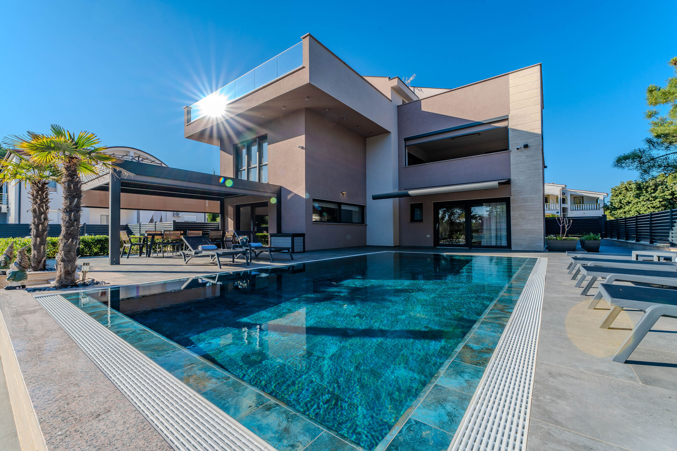 Apartments Royal - Unit 371054-13