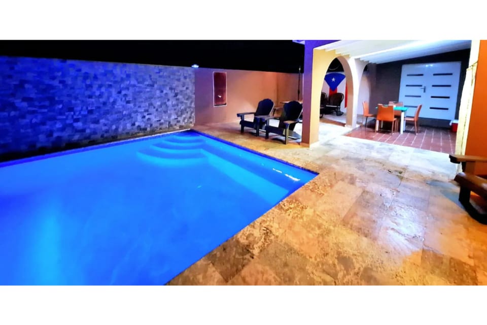 Private Pool • Terrace + Fenced Yard / Sleeps 12 - Mayagüez