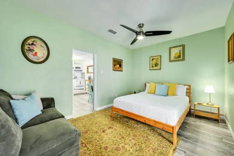 Sweet Suite On A Creek