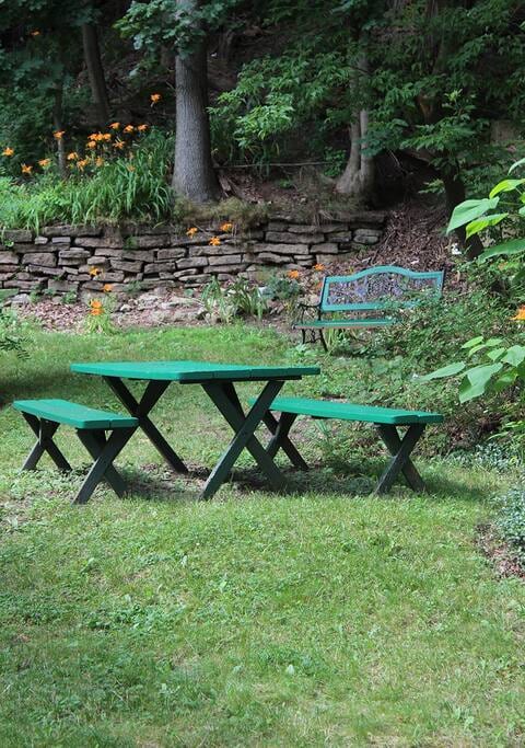 Outdoorsman's Retreat