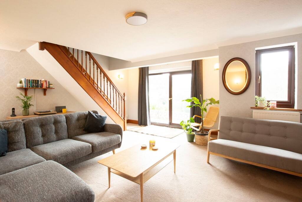 Spacious living room with super comfy sofas