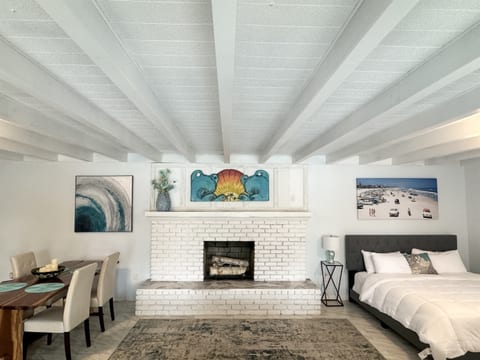 Pool Cottage