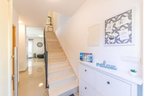 House Mirrors - Unit 377003-13