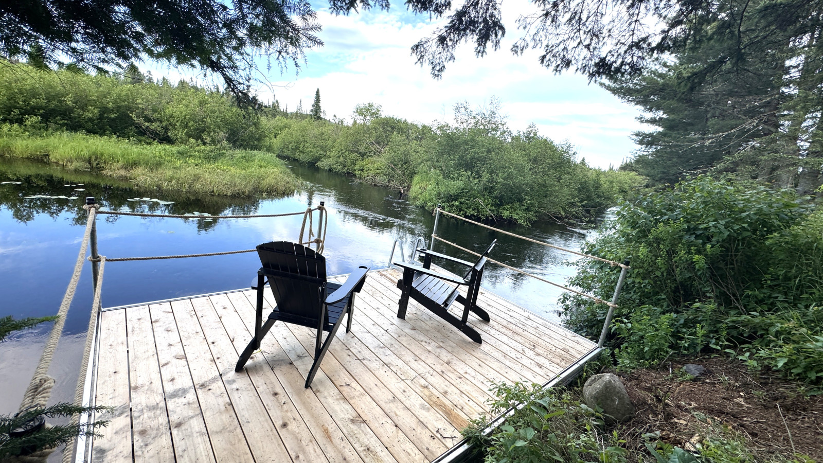 le-1056-the-river-refuge/