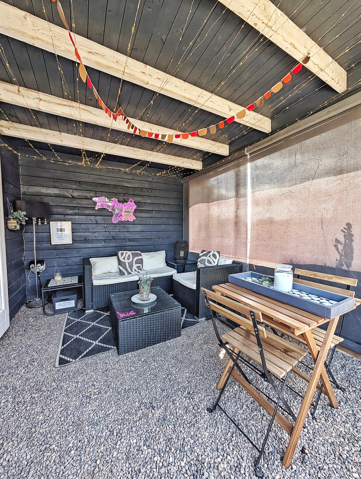 Charming Rural Suite with Outdoor Kitchen & Views