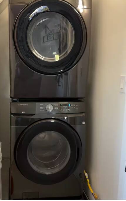 Sleek Avondale Condo | Spa Bath + Garage + Sass
