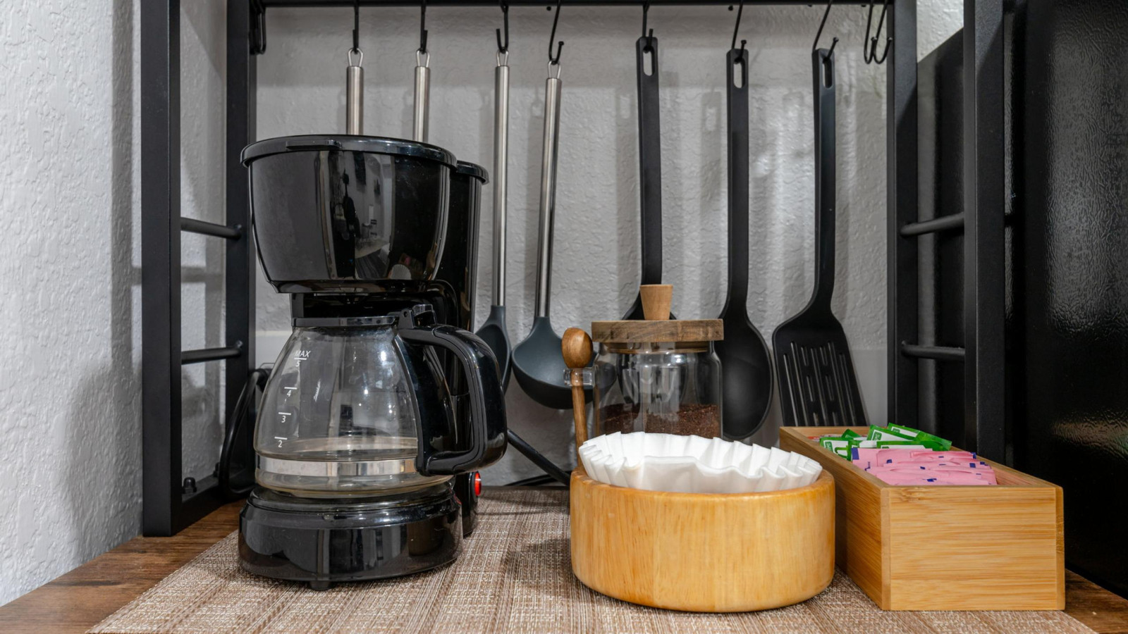 private-deck-*-pet-friendly-*-spacious-courtyard/