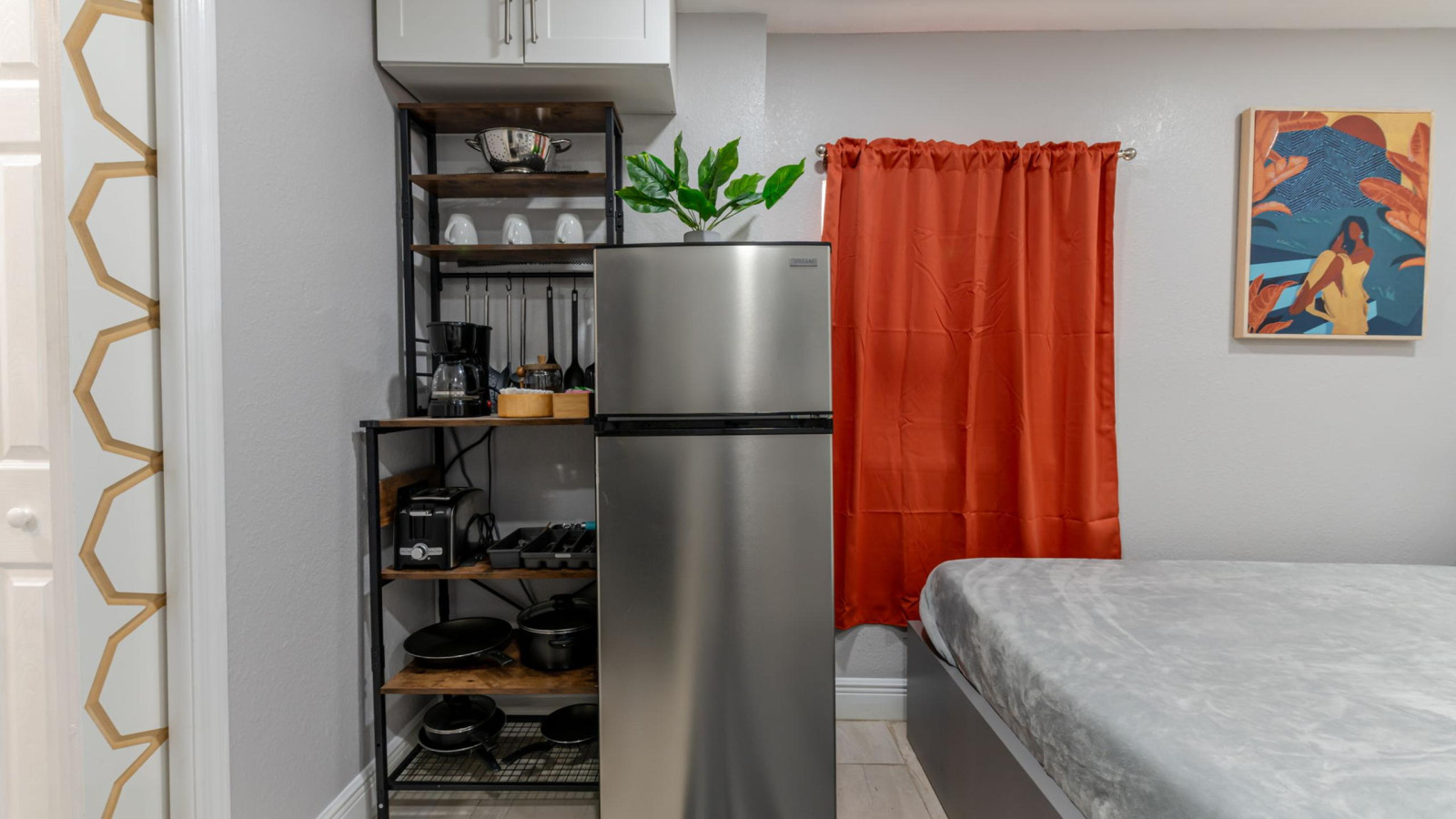 private-deck-*-pet-friendly-*-spacious-courtyard/