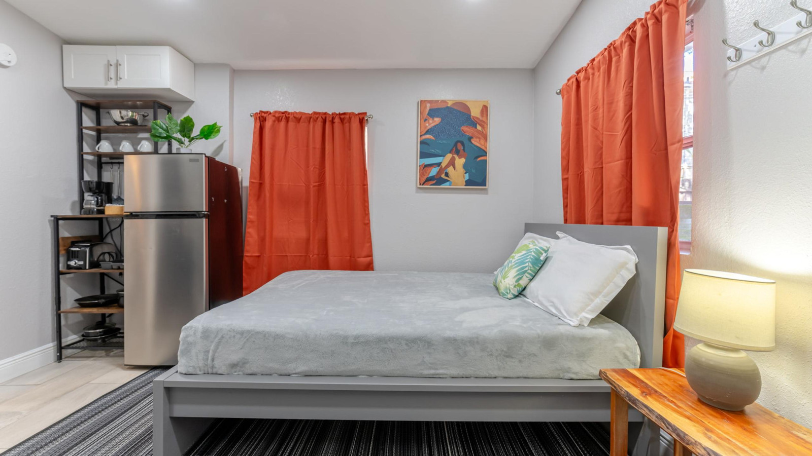 private-deck-*-pet-friendly-*-spacious-courtyard/