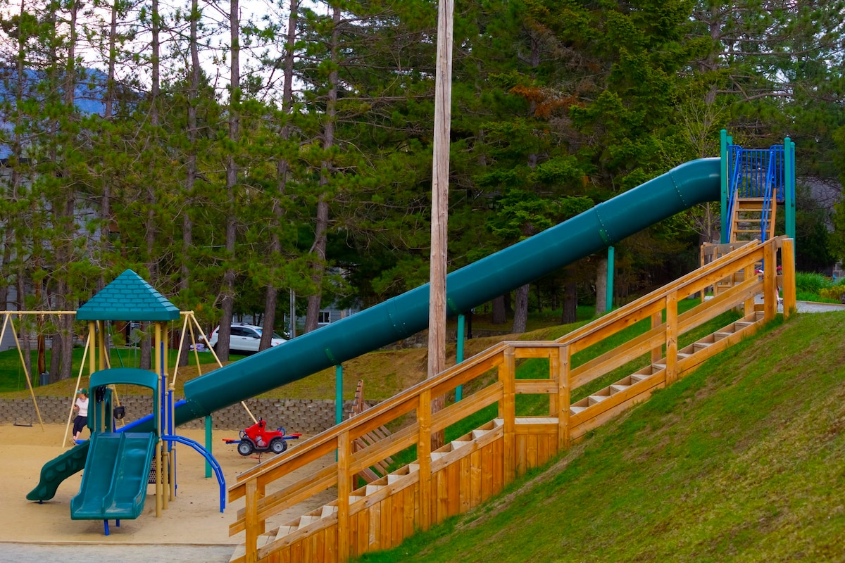 mountain-view-condo/