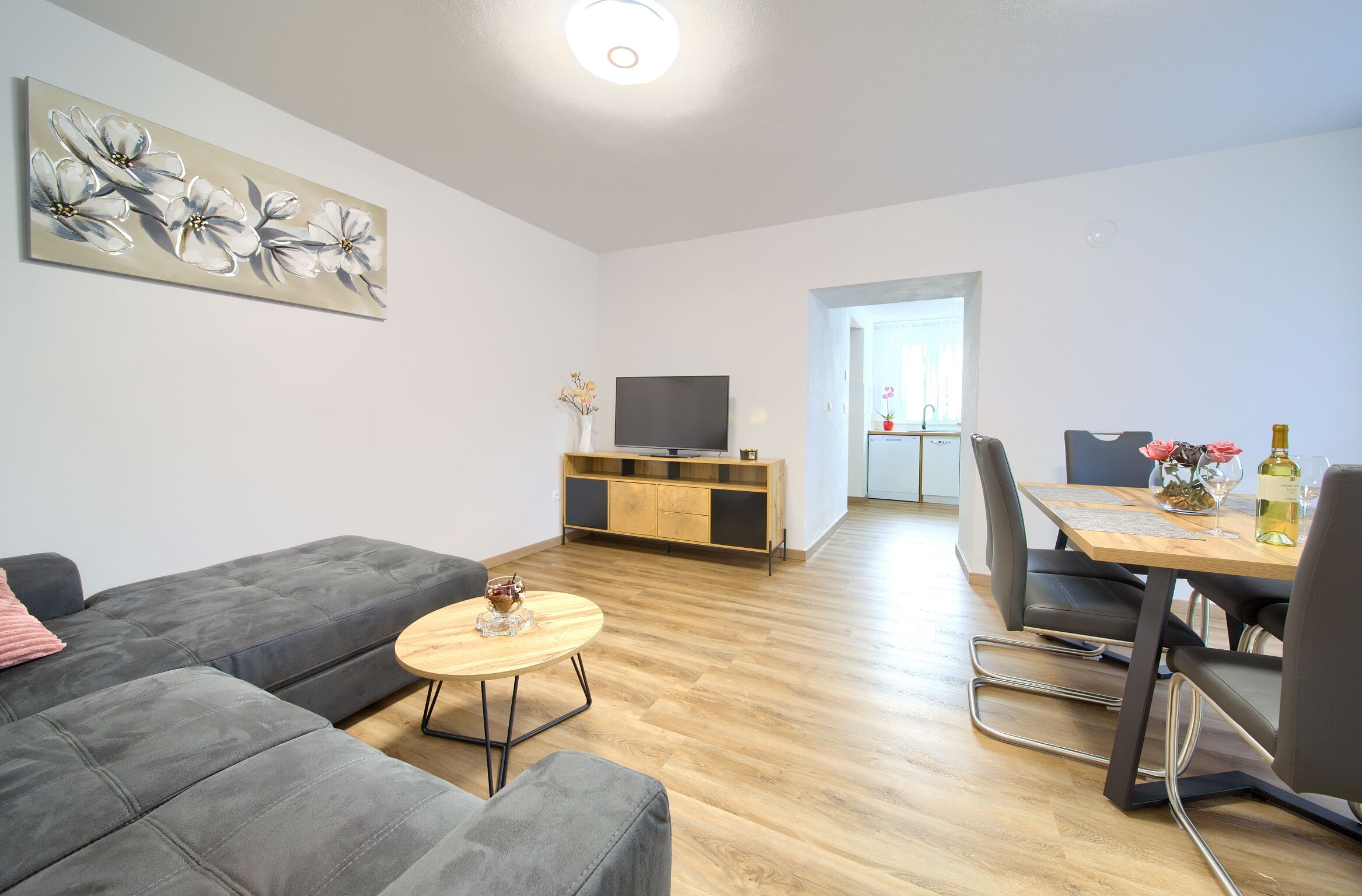 Apartment Mladen - Unit 370586-13