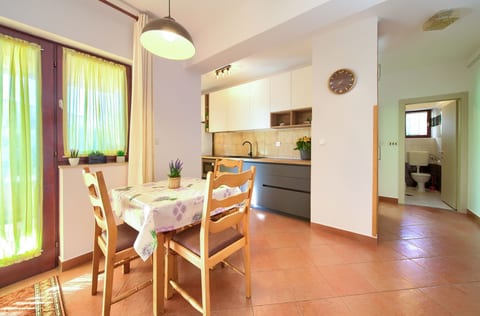 Apartment Sokolovski - Unit 375722-13