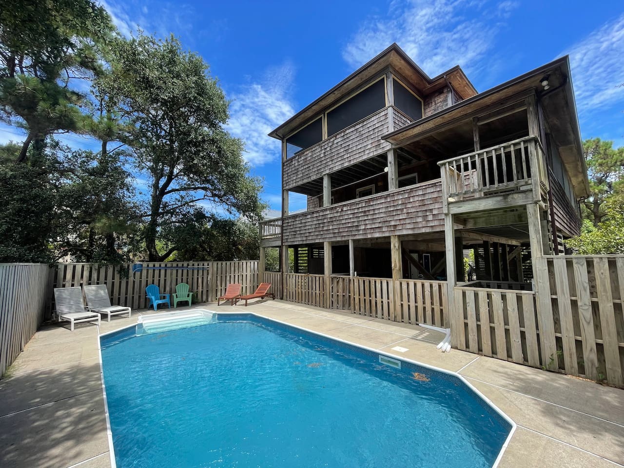 Private Pool (available heated for $250 a week)