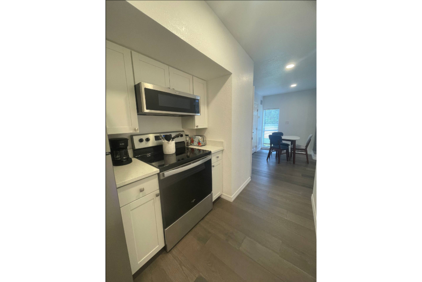Fully Equipped Modern 1BR, Grill, Outdoor Lounge