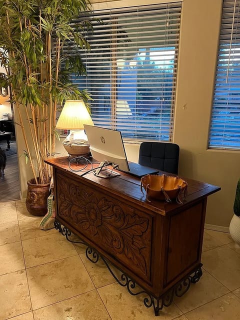 Oro Valley Gem 4 bd 2 ba pool