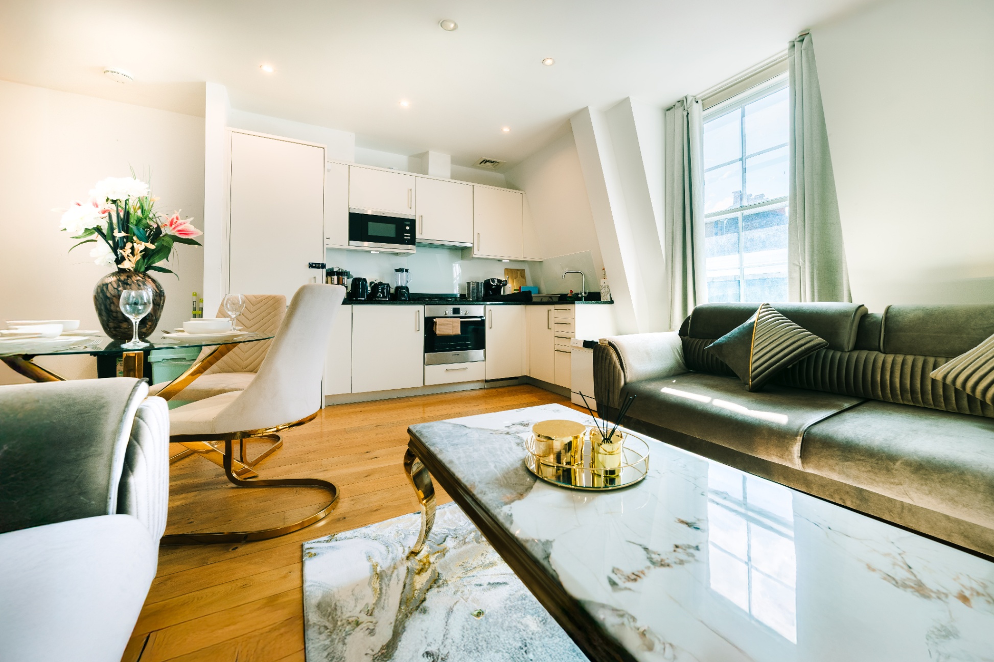 lux-flat-central-london-3-min-to-holborn-station/