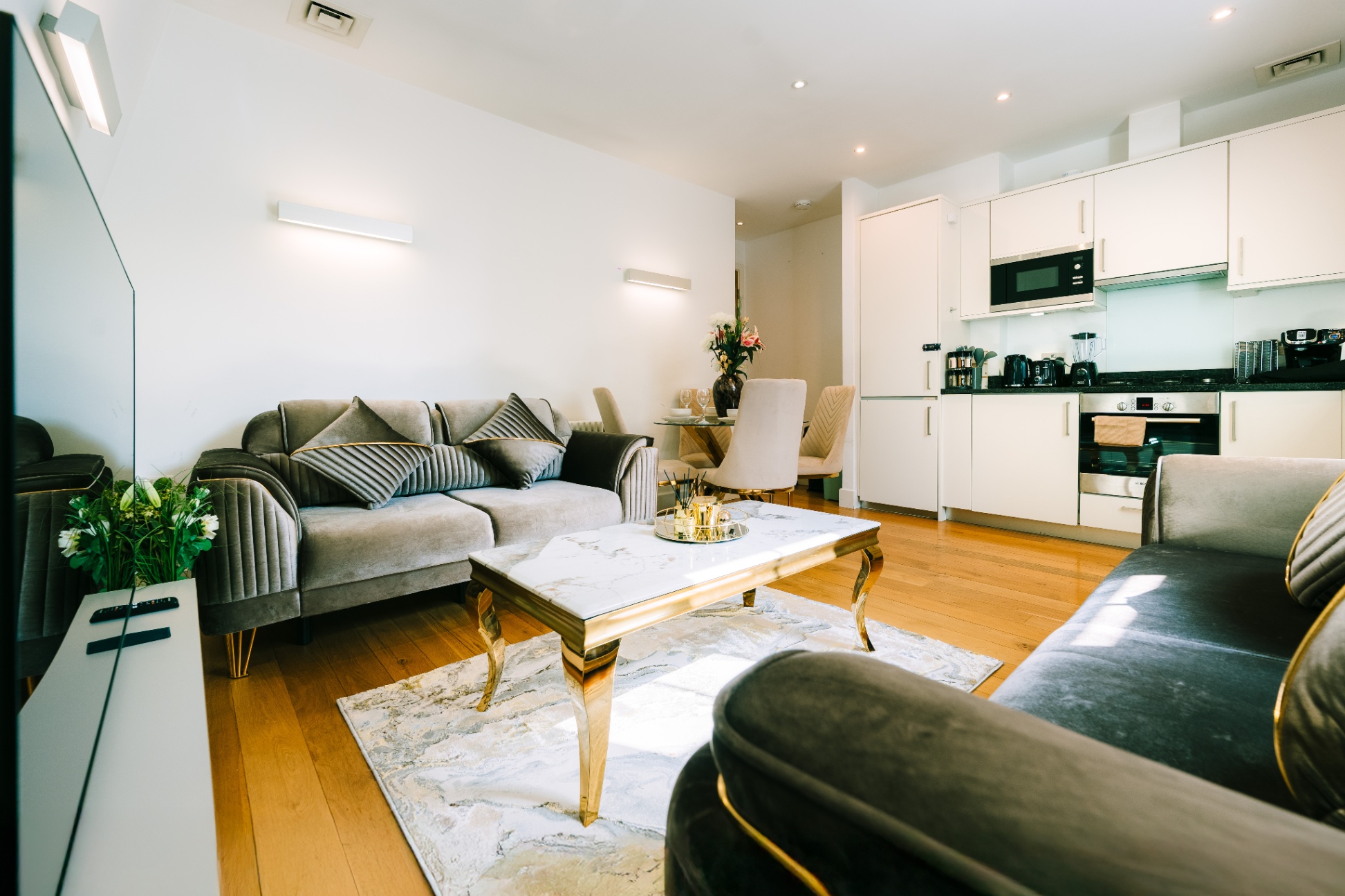 lux-flat-central-london-3-min-to-holborn-station/