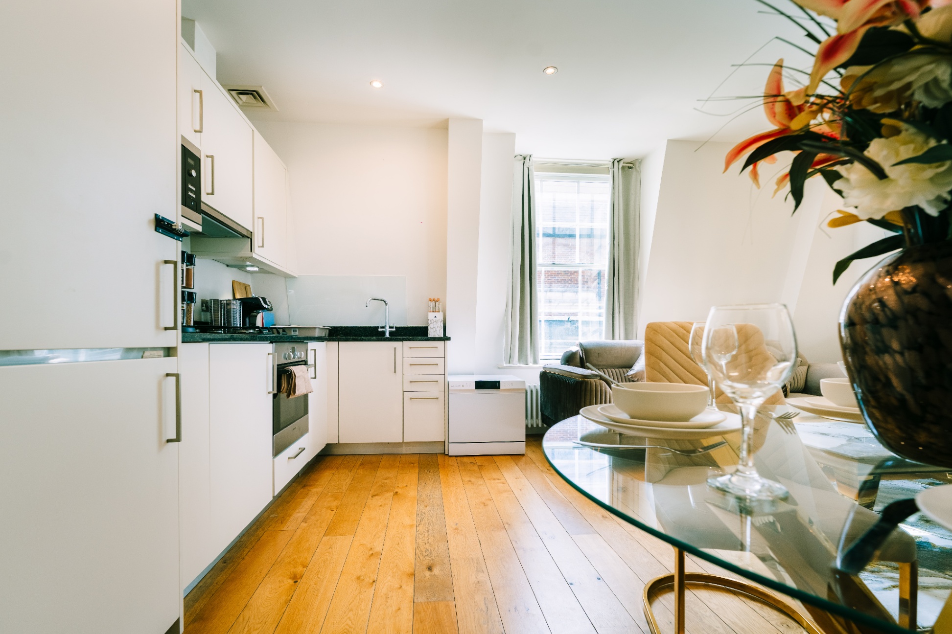 lux-flat-central-london-3-min-to-holborn-station/