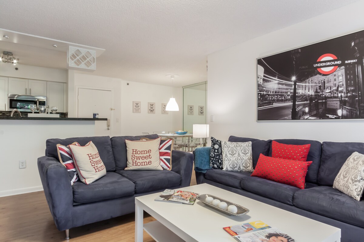 yacht-club-aventura-renovated-cozy-free-parking/