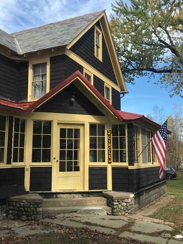 Welcoming front porch. Welcoming front porch. - RoundtopNorth@Gore - North Creek