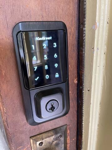 Easy front door access, no keys to worry about. Easy front door access, no keys to worry about. - RoundtopNorth@Gore - North Creek