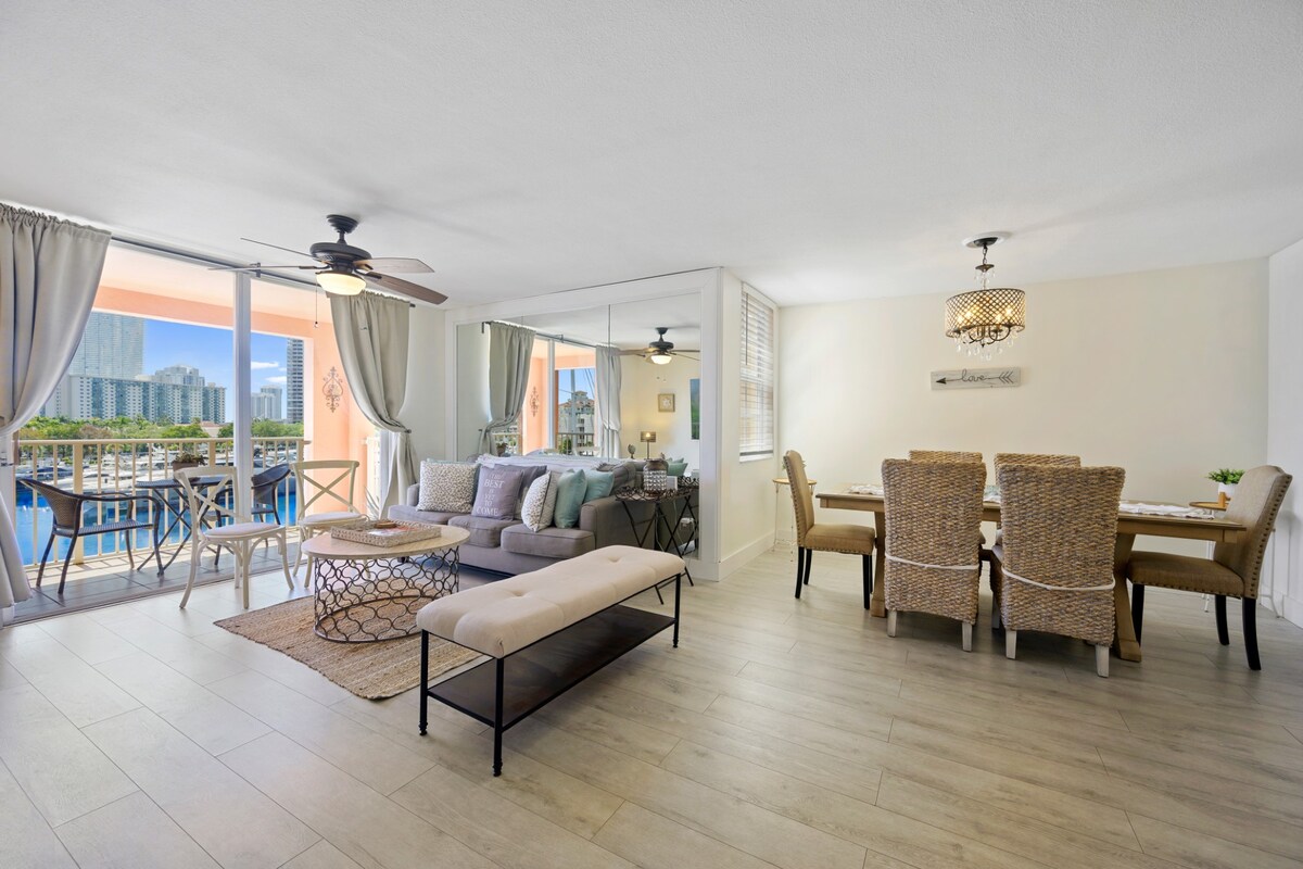 location-yacht-club-at-aventura-2-2-marina-view/