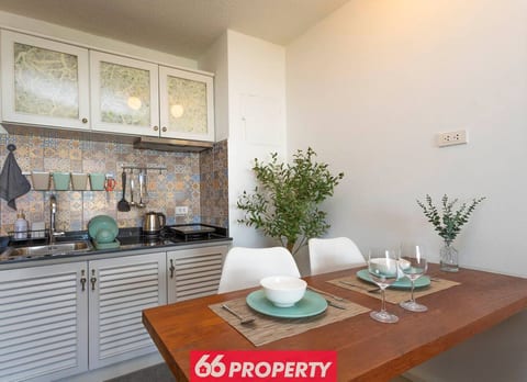 Mountain View Apartment. Walk to Nimman/Maya.