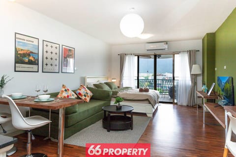 Mountain View Apartment. Walk to Nimman/Maya.