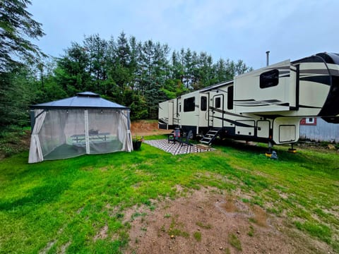 Boyne Budget Basecamp