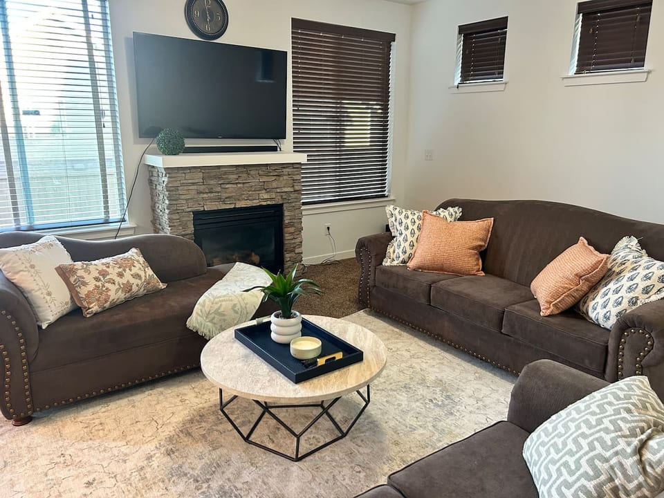 spacious living room