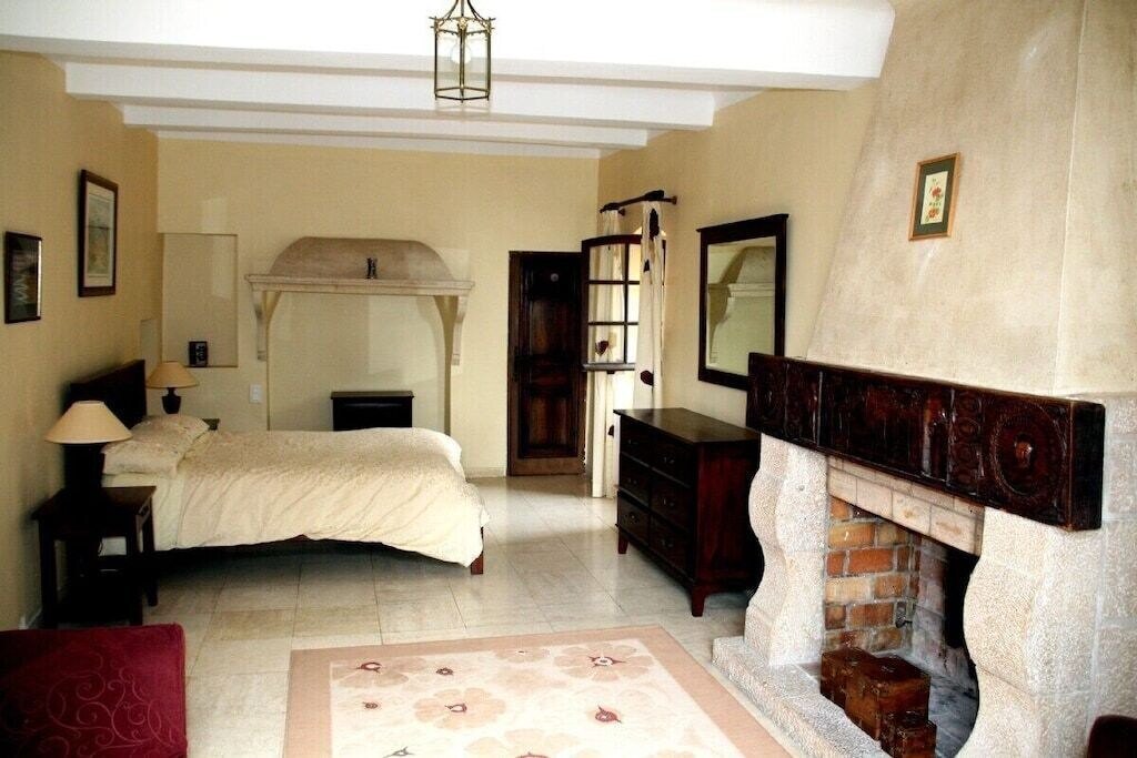 Ground Floor Summer Suite