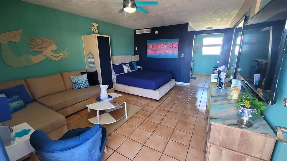 Welcome to Off Duty Mermaid Beach Studio!