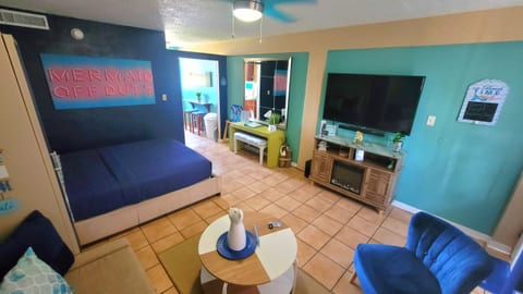 Off Duty Mermaid Studio @ Daytona Beach