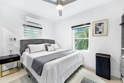 Cozy Keys Stay | King Bed + Luxe Bath
