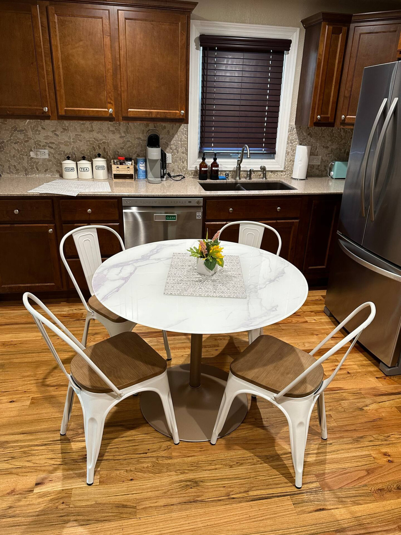 king-bed-*-private-backyard-*-grill-and-fireplace/