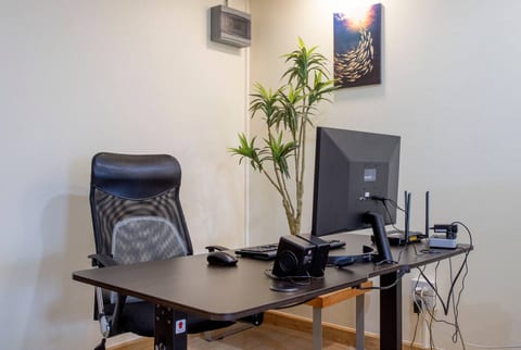 Studio with Workdesk near Nimman/Old City