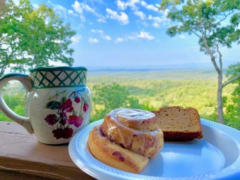 Breakfast with a breathtaking view!