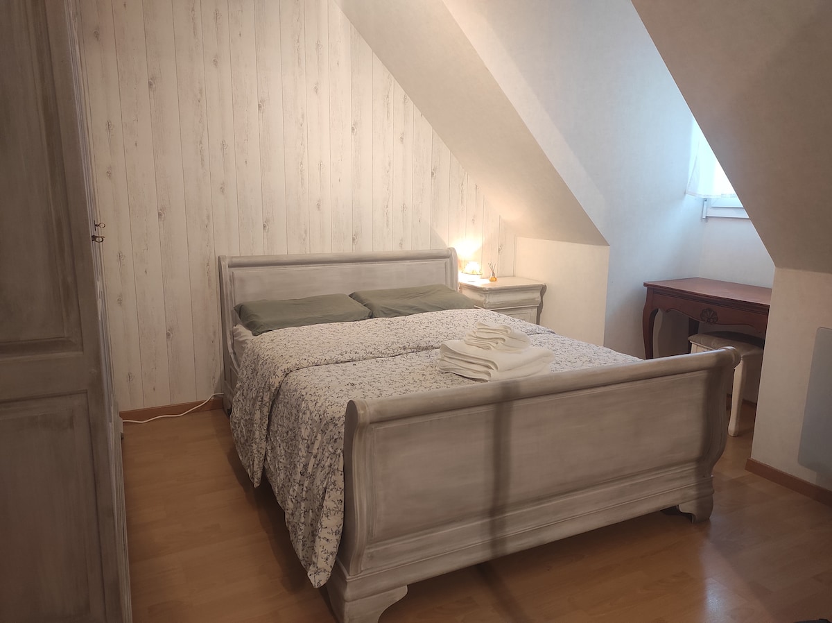 Chambre privée près de la gare d'Achères Ville