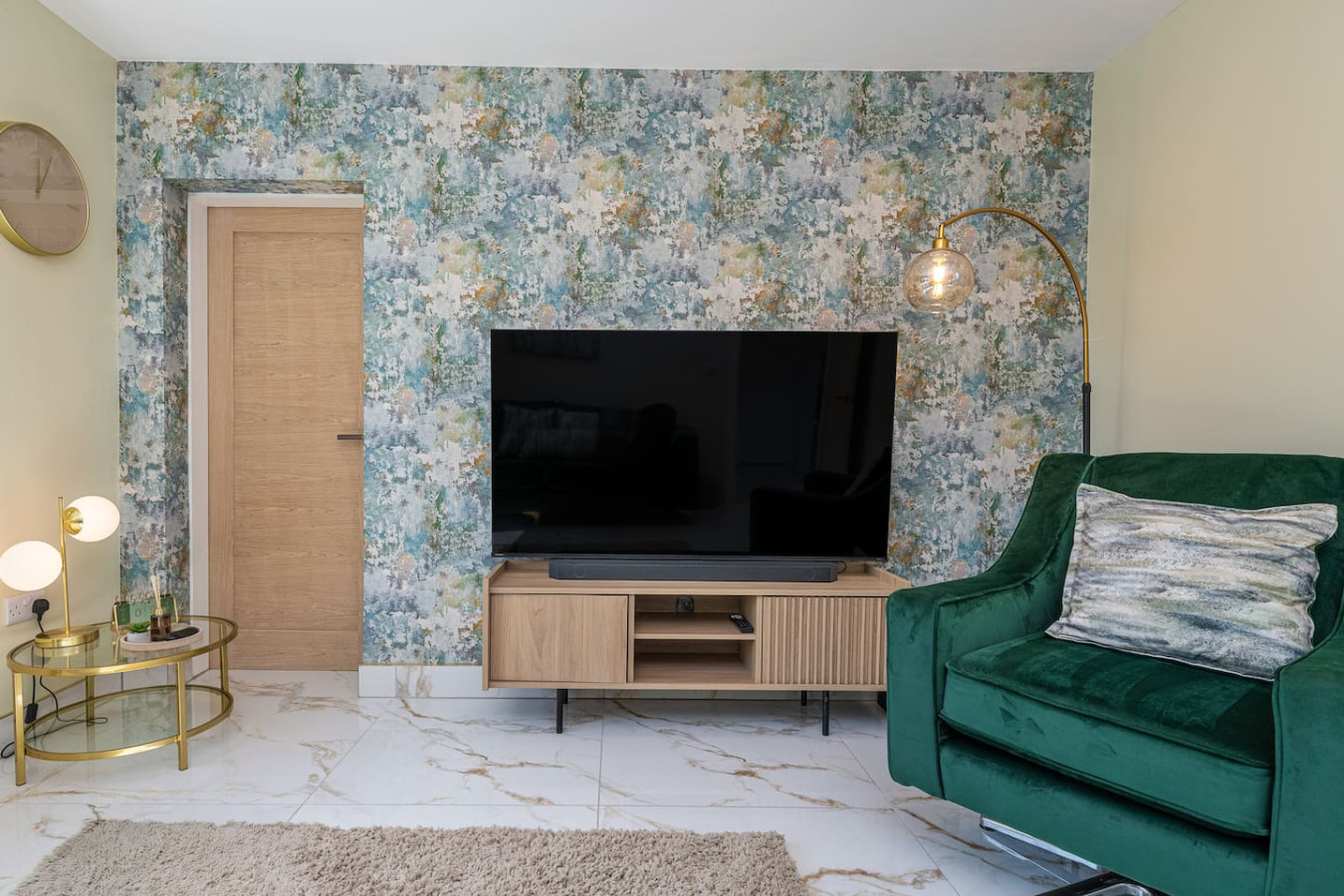 Luxe Escape: Hot Tub, Games Room and 10 min to Sea - Tregaian