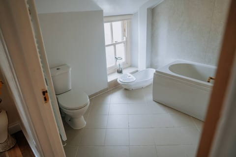 Stylish Cottage Retreat–Sleeps 4