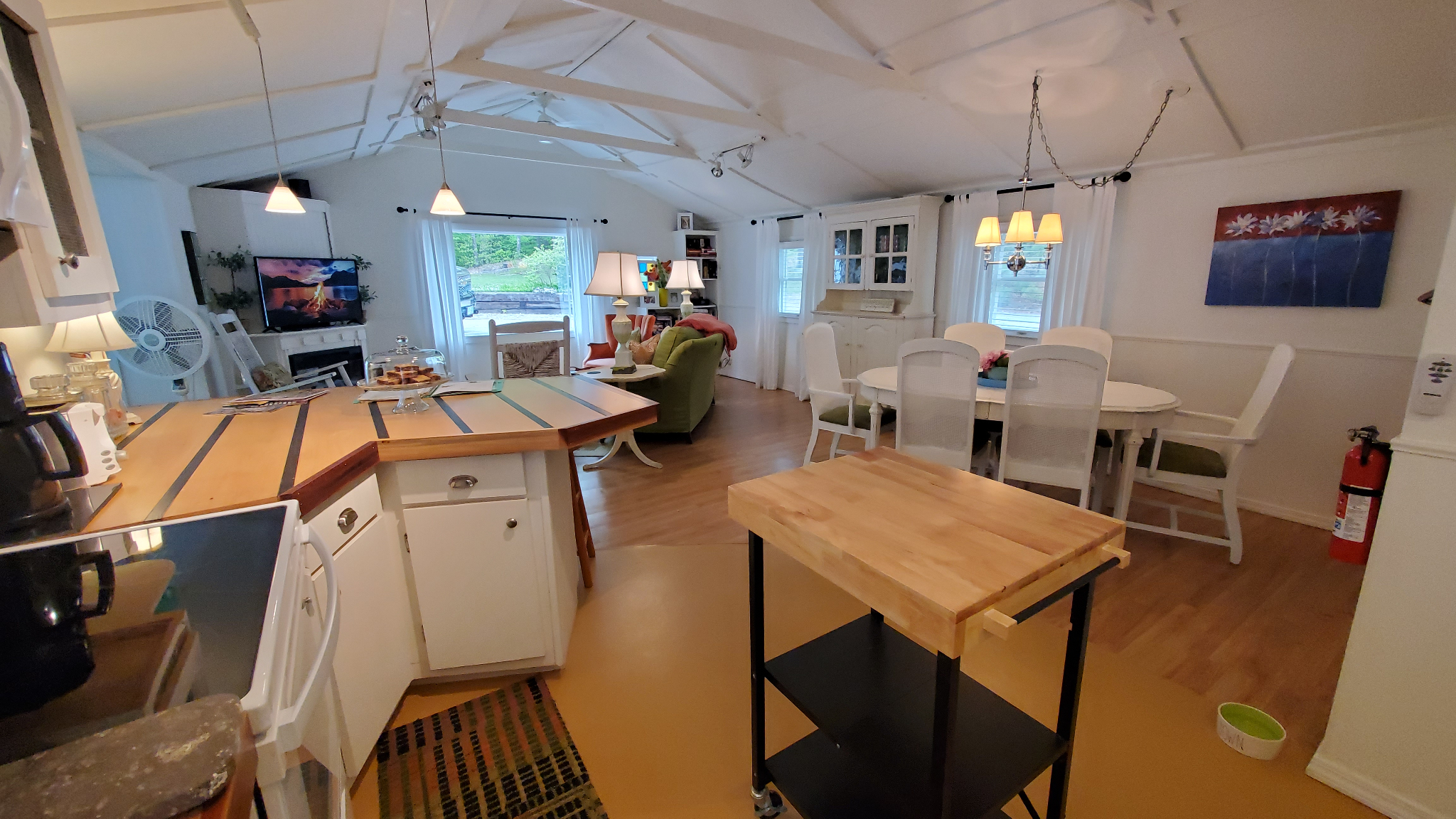 Cottage on High