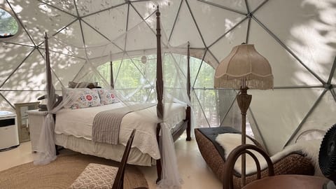 Off-Grid Dome Hideaway in the Woods
