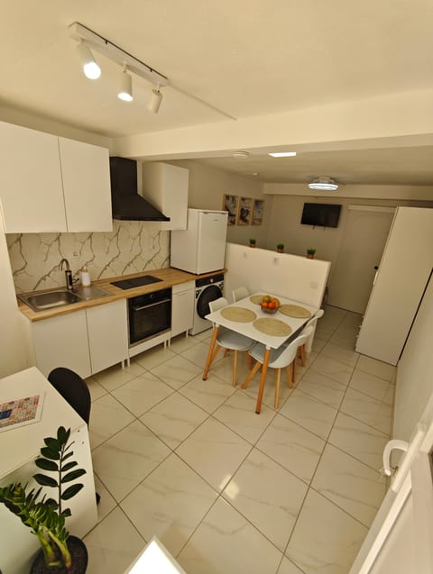 Santos Studio