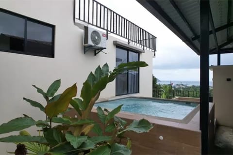 Jacuzzi