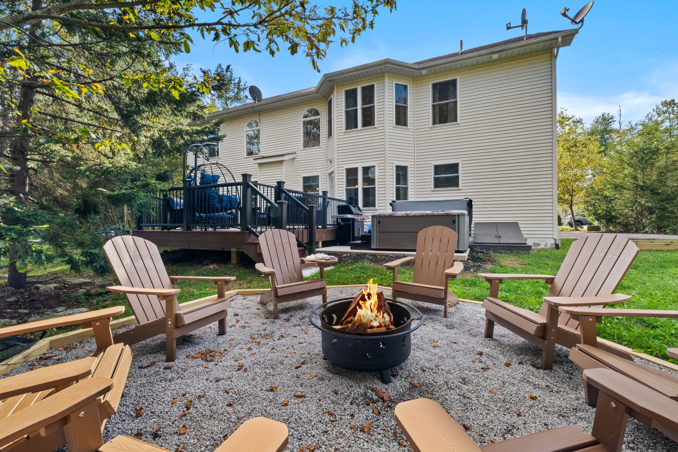 Enjoy the classic charm of a firewood firepit—perfect for chilly nights and s’mores by the flames.